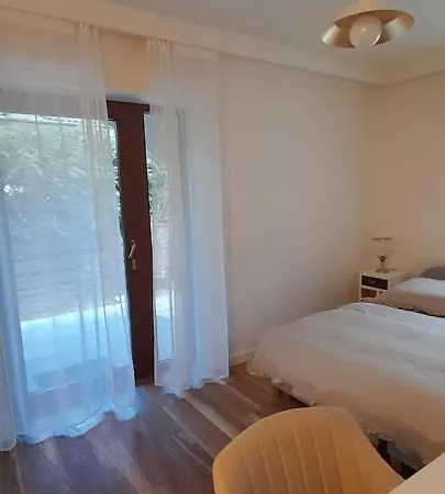 Appartement Emzetka