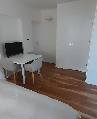 Emżetka Apartament Pobierowo