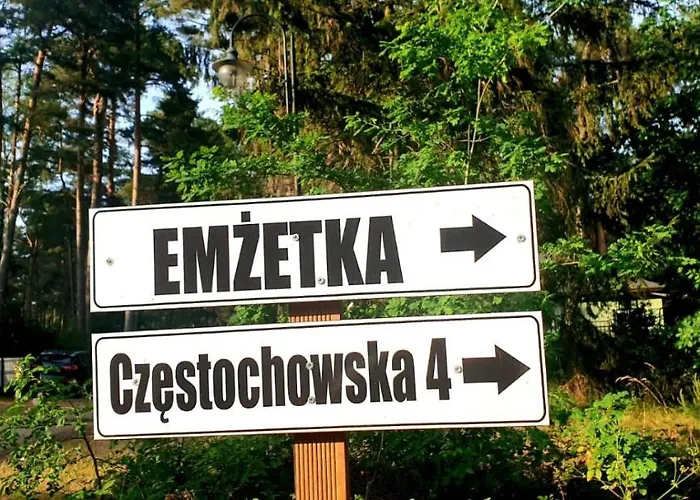 Emzetka 公寓 波别罗沃